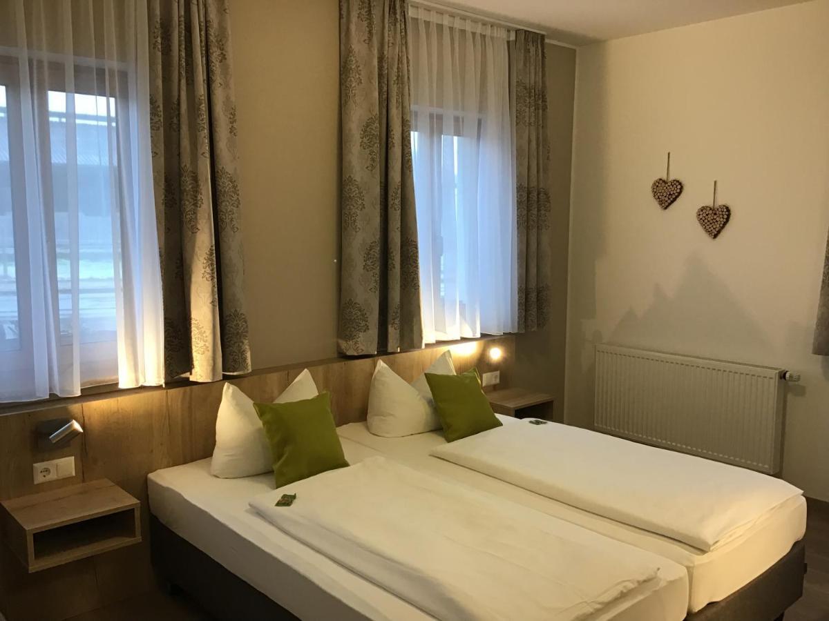 Gasthof Hotel Esterer روزنهايم المظهر الخارجي الصورة
