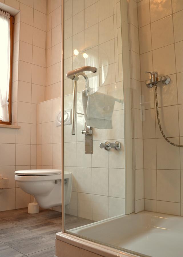 Gasthof Hotel Esterer روزنهايم المظهر الخارجي الصورة